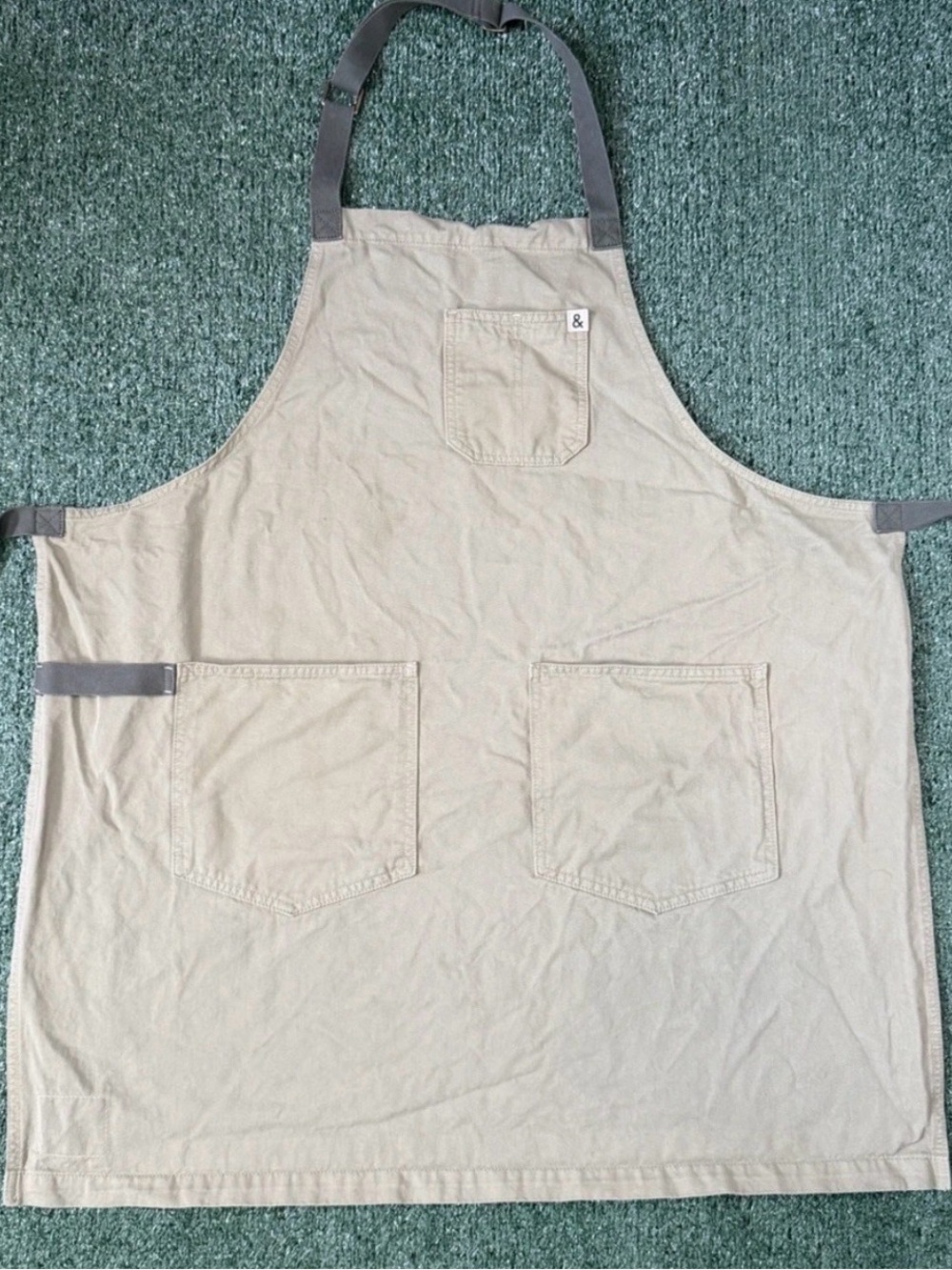 Hedley & Bennett ESSENTIAL APRON Olive Green